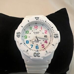 Casio 3363 LRW-200H Watch White Resin Band 33mm Rainbow Dial 100M New Battery